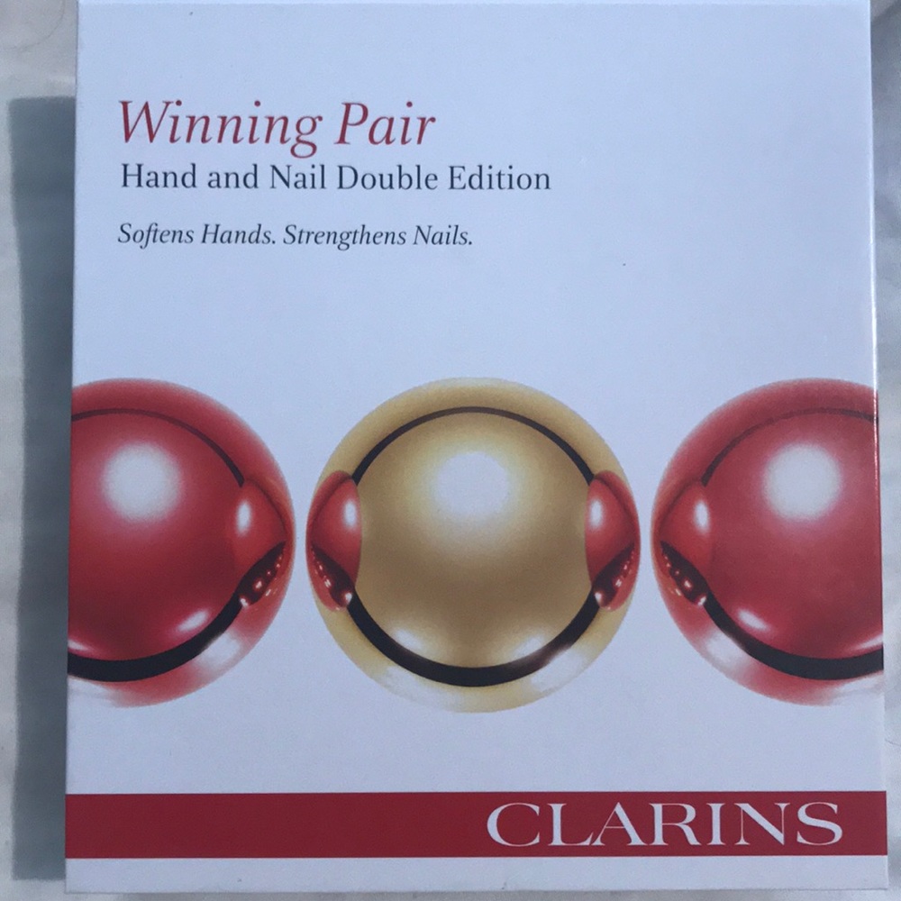Clarins hand and nails treatment cream